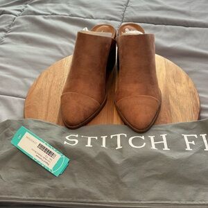 Toni Mule Camel Colored Slip-On Mules by Report